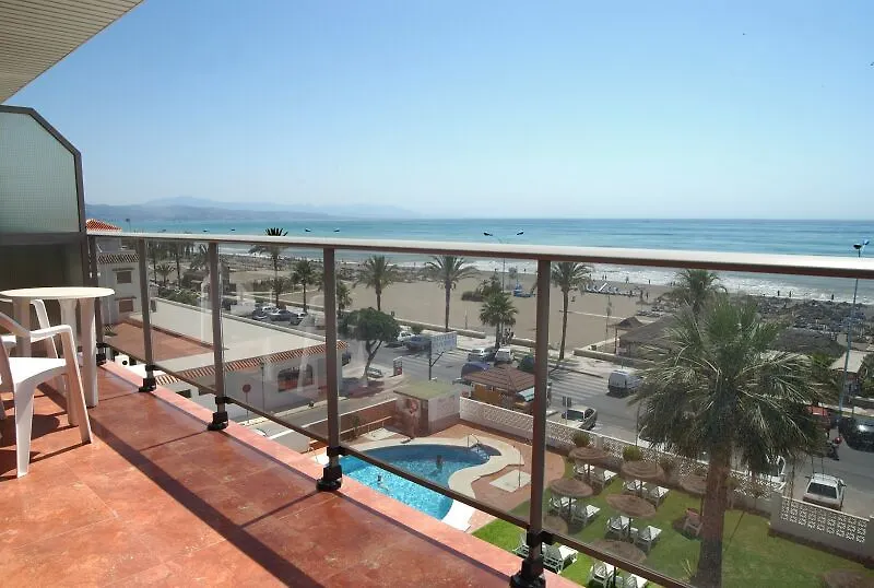 Hotel Isabel Torremolinos 4*,
